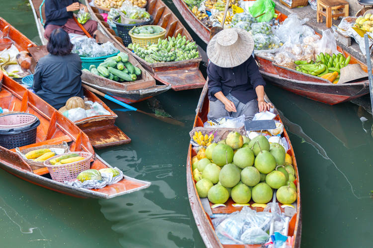 Les marchés flottants à Bangkok